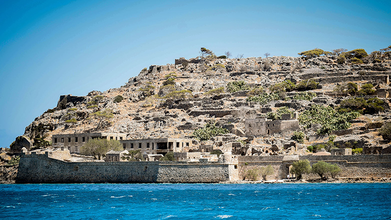 Σπιναλόγκα: Το «μακρύ αγκάθι» που έγινε μνημείο ιστορίας