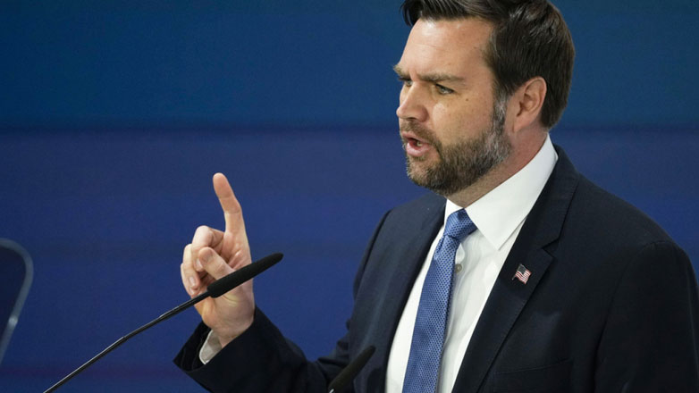 ΗΠΑ: Προετοιμάζεται τριμερής συνάντηση Τραμπ – Πούτιν – Ζελένσκι στην Αλάσκα