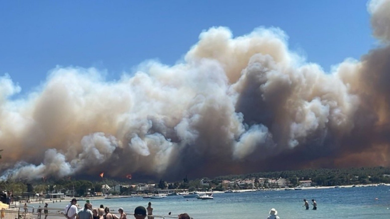 Μεγάλη πυρκαγιά στα Δαρδανέλια