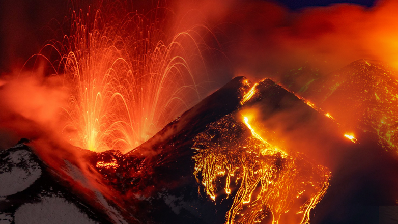 Εξερράγη και πάλι η Αίτνα