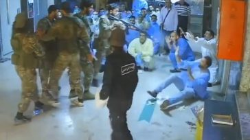 Συρία: Βίντεο σοκ από την εκτέλεση διασώστη σε νοσοκομείο της Σουάιντα