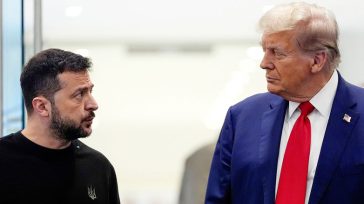 Τηλεδιάσκεψη μεταξύ Τραμπ -Ζελένσκι την Τετάρτη