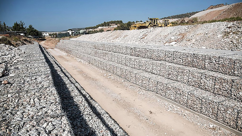 Ρόδος: Η αρχαιολογία φρενάρει έργο αντιπλημμυρικής θωράκισης στον Αρχάγγελο