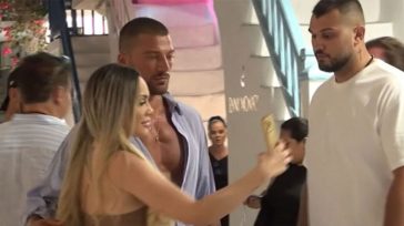 Simone Susinna: Υστερία για μία selfie με τον κούκλο Ιταλό ηθοποιό στη Μύκονο