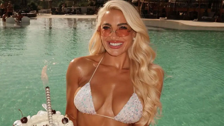 Ιωάννα Τούνη: «Ευχαριστώ που είστε η οικογένεια μου, αυτοί που διάλεξα»