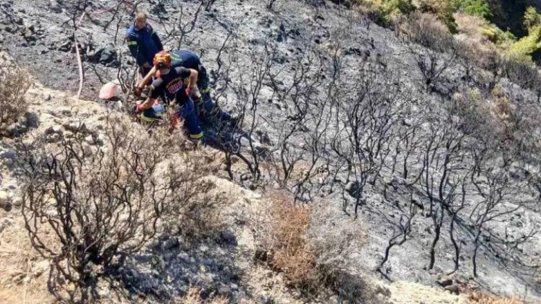 Πυροσβέστης τραυματίστηκε σε χαράδρα στον Μπάλα