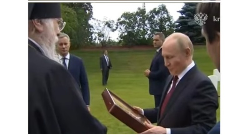 Σε ποιον δώρισε ο Πούτιν την εικόνα με τον προστάτη Άγιο της Αμερικής