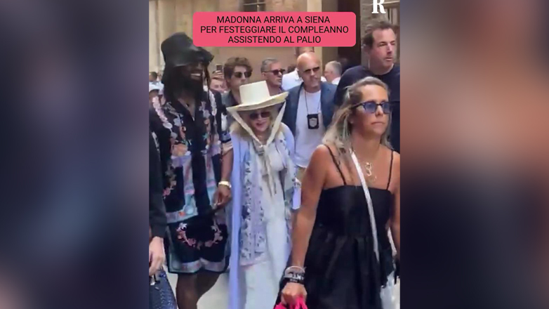 Η Μαντόνα γιορτάζει τα γενέθλιά της στη Σιένα της Ιταλίας