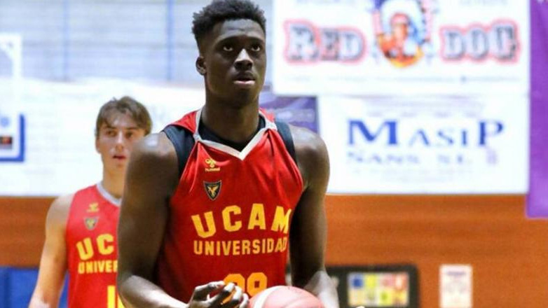 Αντετοκούνμπο: «Ευλογημένος που ανήκω σε έναν οργανισμό τόσο υψηλού επιπέδου»