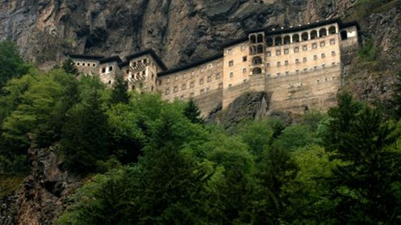 Οι τουρκικές αρχές έδωσαν άδεια για Θεία Λειτουργία στην Παναγία Σουμελά της Τραπεζούντας