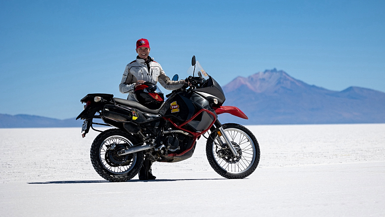 Η 60χρονη Erin Sills αναζητά περισσότερη ταχύτητα στους Αγώνες BMST!