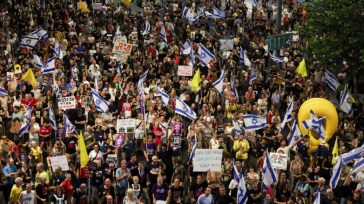 Χιλιάδες διαδηλωτές στο Τελ Αβίβ ζήτησαν τερματισμό του πολέμου στη Γάζα