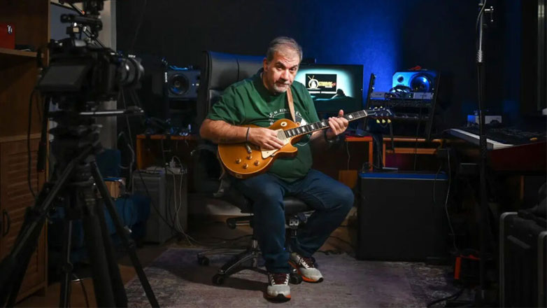 Δημήτρης Σταρόβας: Αποκάλυψε πώς είναι η κατάσταση της υγείας του 1 χρόνο μετά το εγκεφαλικό επεισόδιο – «Θέλει δουλειά ακόμα»