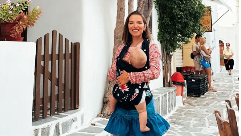 Εριέττα Κούρκουλου: Η νέα φωτογραφία με τον 8 μηνών γιο της από τις διακοπές τους στην Πάρο