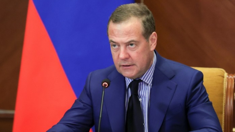 Μεντβέντεφ: Σφοδρή επίθεση κατά Δύσης και Ουκρανίας