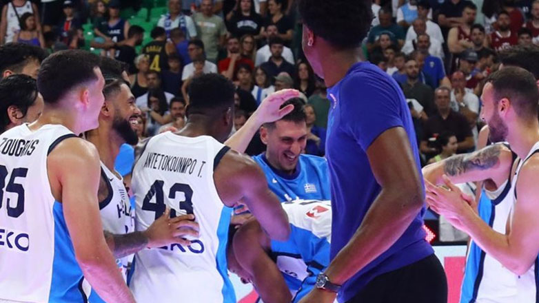 Ο Λαρεντζάκης επέστρεψε τη φάπα στον Γιάννη!