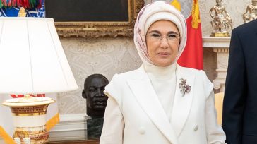 Η Εμινέ Ερντογάν ζητά από την πρώτη κυρία των ΗΠΑ να παρέμβει υπέρ των παιδιών της Γάζας