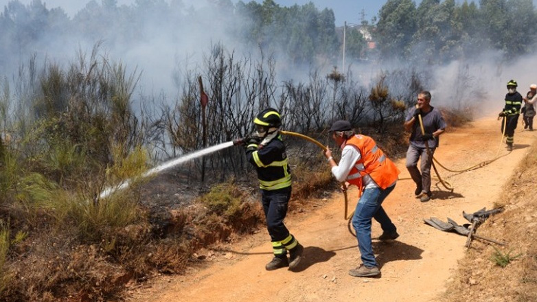 Πορτογαλία: Ένας πυροσβέστης έχασε τη ζωή του στην προσπάθεια κατάσβεσης πυρκαγιάς