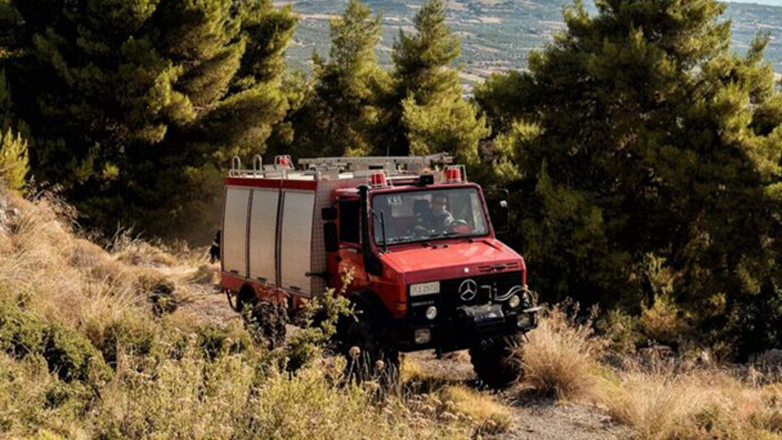 Μέγαρα: Φωτιά στη Νέα Πέραμο