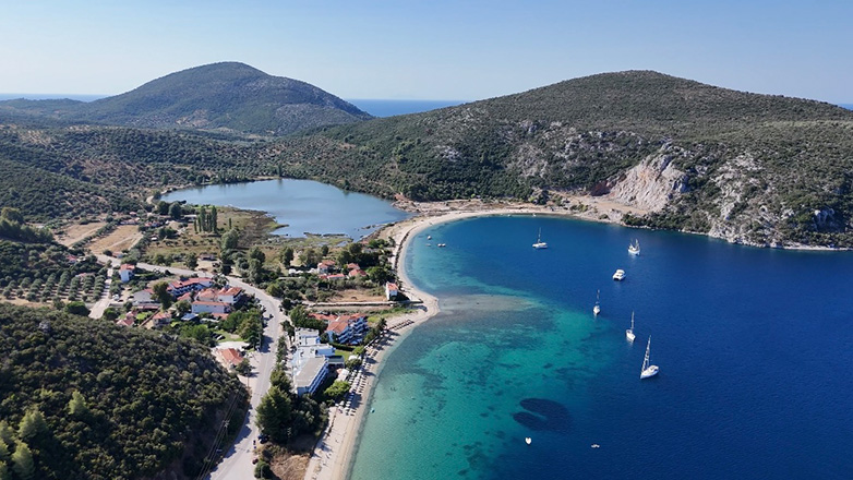 Πόρτο Κουφό: Ο κρυμμένος παράδεισος της Σιθωνίας