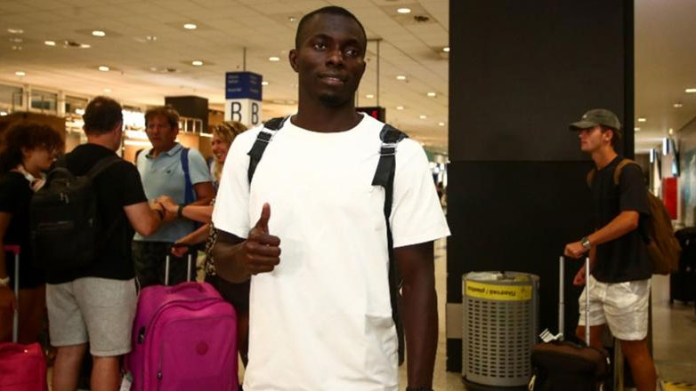 Ολυμπιακός: Στην Αθήνα ο Αμπντουλί Μανέ