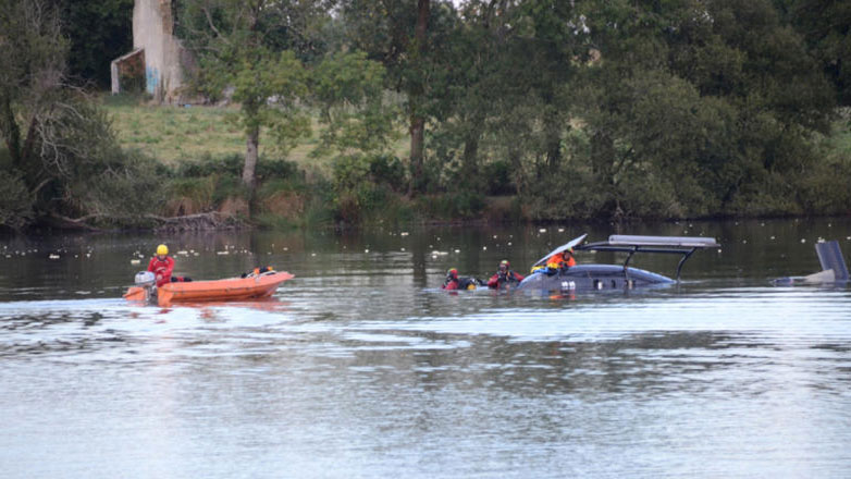 Γαλλία: Συντριβή ελικοπτέρου σε λίμνη ενώ προσπαθούσε να κάνει ανεφοδιασμό