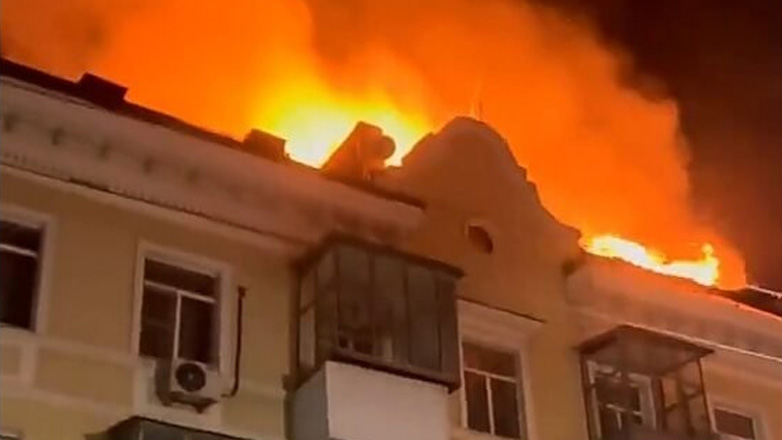 Ρωσία: Πυρκαγιά σε πολυκατοικία από επιδρομή ουκρανικού drone