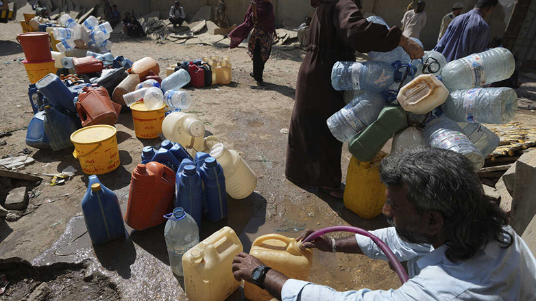 ΟΗΕ: Ένας άνθρωπος στους τέσσερις δεν έχει πρόσβαση σε ασφαλώς διαχειριζόμενο πόσιμο νερό