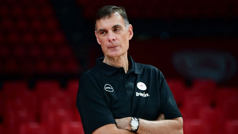 Μπαρτζώκας: «Θα πάρουμε παίκτη μόνο αν ταιριάξει στην ομάδα μας»