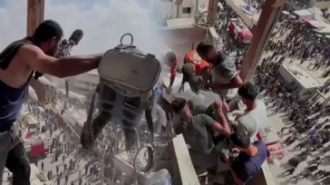 Δραματικό βίντεο από τη δεύτερη βομβιστική επίθεση στο Νοσοκομείο Νάσερ