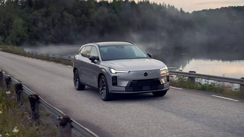 Νέο Volvo XC70: Το station wagon που μετατράπηκε σε ένα σύγχρονο crossover με 462 άλογα 