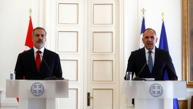 «Δεν δεχόμαστε υποδείξεις από κανέναν»