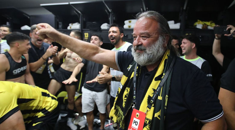 ΑΕΚ: Έξτρα πριμ για την πρόκριση στη League Phase του Conference θα δώσει ο Μάριος Ηλιόπουλος