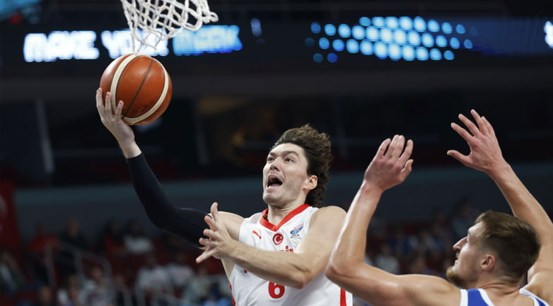Ευρωμπάσκετ 2025: Δεύτερη νίκη για την Τουρκία, 92-78 την Τσεχία