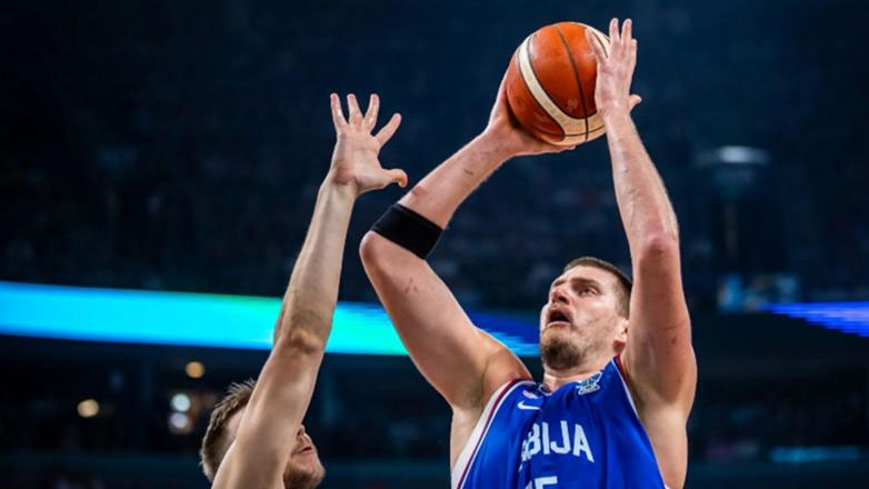 Ευρωμπάσκετ: Με σούπερ Γιόκιτς κράτησε το απόλυτο η Σερβία, 84-80 τη Λετονία