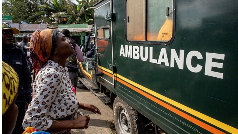 Τροχαίο στο Κιλιμάντζαρο: Οκτώ Έλληνες τουρίστες ενεπλάκησαν σε σοβαρό ατύχημα Τροχαίο στο Κιλιμάντζαρο: Οκτώ Έλληνες τουρίστες ενεπλάκησαν σε σοβαρό ατύχημα