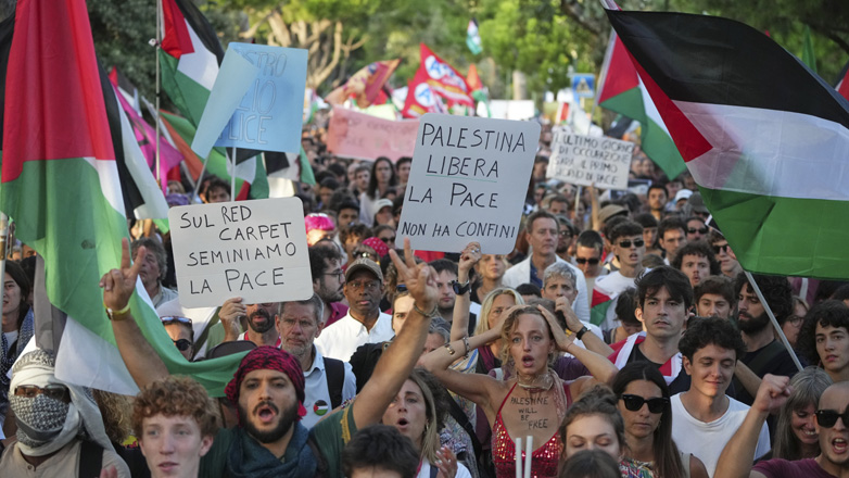 Ιταλία: Χιλιάδες διαδηλωτές καταγγέλλουν τον πόλεμο στη Γάζα στο Φεστιβάλ της Βενετίας
