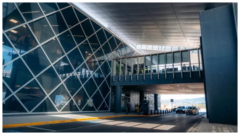 Fraport Greece: Ρεκόρ αύξησης τον Ιούλιο στην επιβατική κίνηση για τα 14 αεροδρόμια
