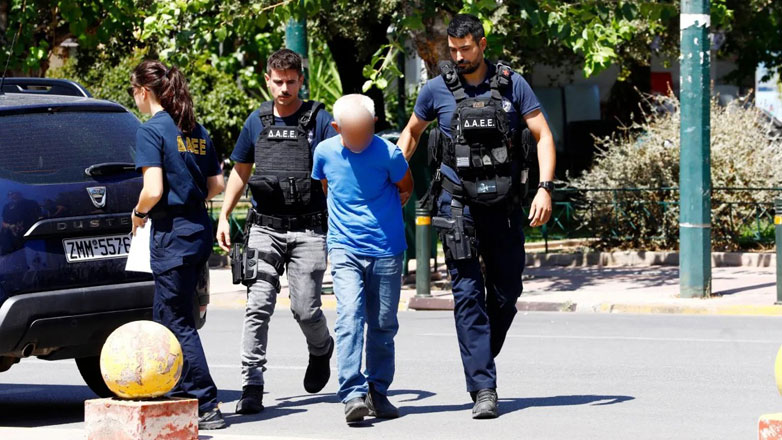 Στη φυλακή οδηγείται ο 62χρονος για τη φωτιά στην Παιανία