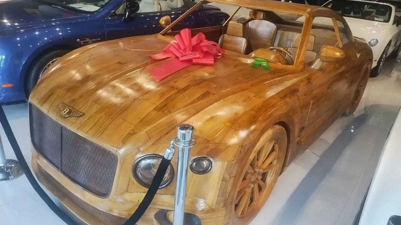 Αν οι Flintstones είχαν λεφτά (Βίντεο)