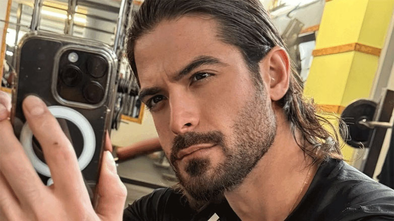 Έξαλλος ο Άρης Μουγκοπέτρος με τον άνθρωπο που του έδωσε την κροτίδα: «Έχει το θράσος να πηγαίνει σε πανηγύρι και να γλεντάει»