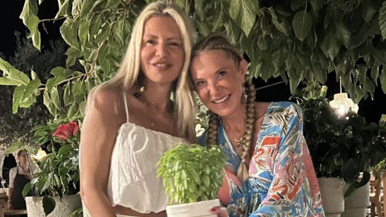 Στιγμές χαλάρωσης στη Σκιάθο για την Τάρια Μπούρα