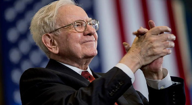 Ο Γουόρεν Μπάφετ έγινε 95 ετών – Είναι στην τοπ λίστα των Αμερικανών δισεκατομμυριούχων 90+