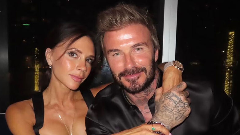 David & Victoria Beckham: Συνεχίζουν τις διακοπές τους στο Κάπρι – Οι φωτογραφίες στο πολυτελές γιοτ τους