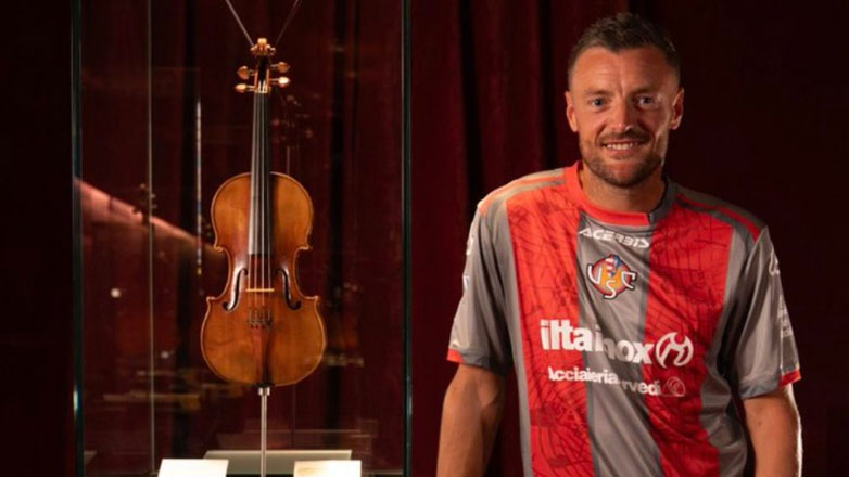 Η Κρεμονέζε ανακοίνωσε την απόκτηση του Βάρντι