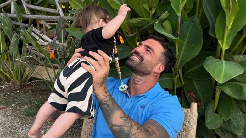 Δημήτρης Αλεξάνδρου: «Πρώτη μέρα σχολείο για τον Πάρη» – Η τρυφερή ανάρτηση