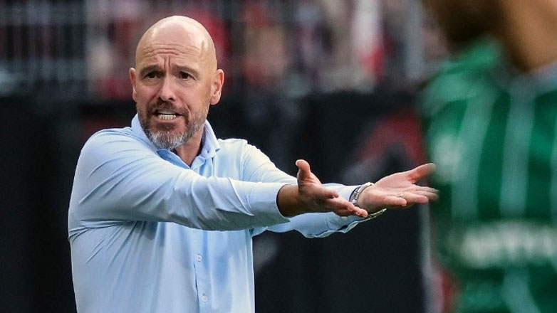 Τεν Χαγκ: «Με αιφνιδίασε η απόφαση της Λεβερκούζεν»