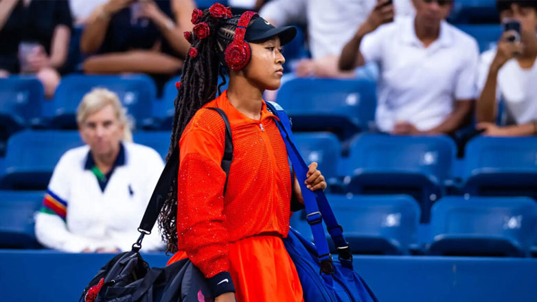 Naomi Osaka: Έκανε την πιο εντυπωσιακή εμφάνιση στο US Open – Η Labubu της τενίστριας έγινε viral