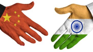 Κάτω από την πίεση των δασμών του Τραμπ, Κίνα και Ινδία επιδιώκουν μια επανεκκίνηση των σχέσεων τους
