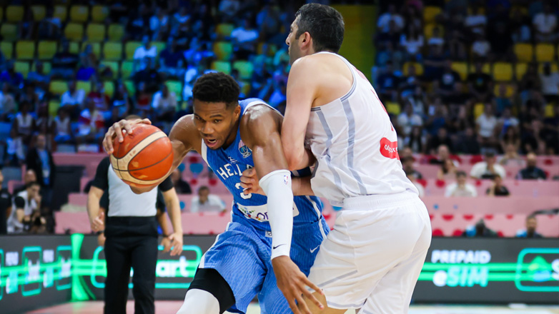 Με Γιάννη Αντετοκούνμπο και Λαρεντζάκη η Εθνική μας κόντρα στην Ισπανία